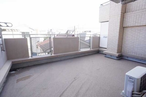 ラヴィアン オランジュの物件内観写真